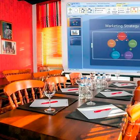 原始索克斯瓦库纳朱恩苏酒店 4* 约恩苏