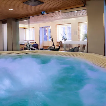 原始索克斯瓦库纳朱恩苏酒店 4*