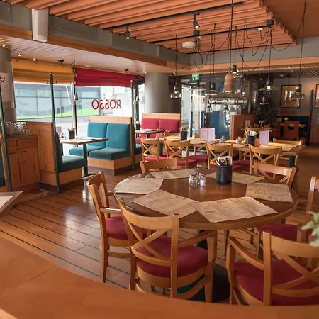 原始索克斯瓦库纳朱恩苏酒店 酒店