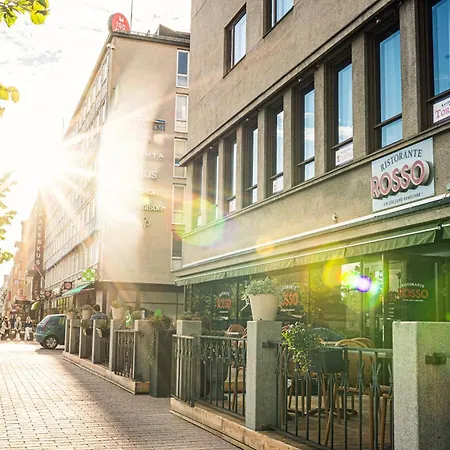 原始索克斯瓦库纳朱恩苏酒店 酒店 约恩苏