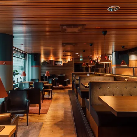 原始索克斯瓦库纳朱恩苏酒店