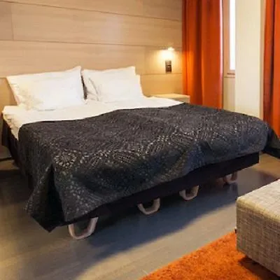 Hotel Original Sokos Vaakuna 4*