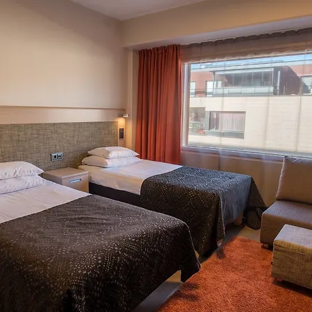 原始索克斯瓦库纳朱恩苏酒店